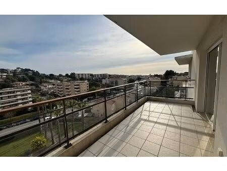 location appartement  62 m² t-3 à cagnes-sur-mer  1 340 €