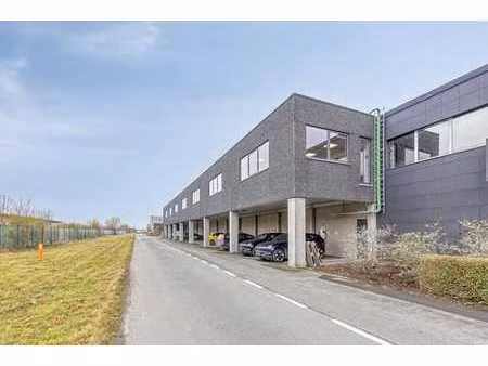 bureau complet (250 m²) avec entrepôts optionnels — zone ind