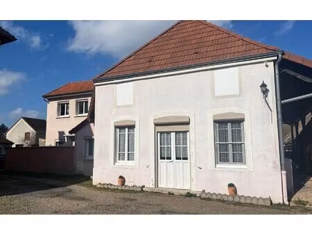 maison marnay 240 m² t-7 à vendre  139 900 €
