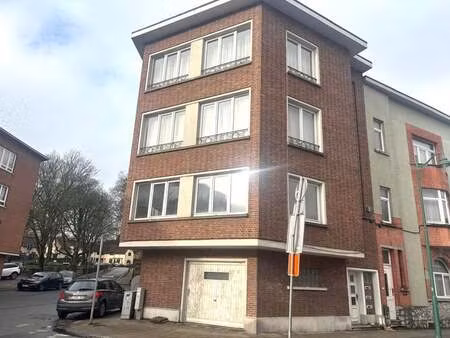 appartement à louer à molenbeek-saint-jean € 1.040 (llmao) - trianon invest sprl | zimmo