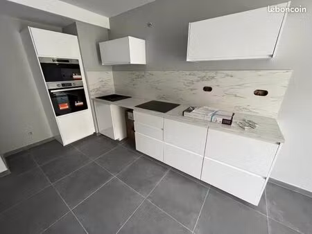 appartement 3 pièces 65 m²