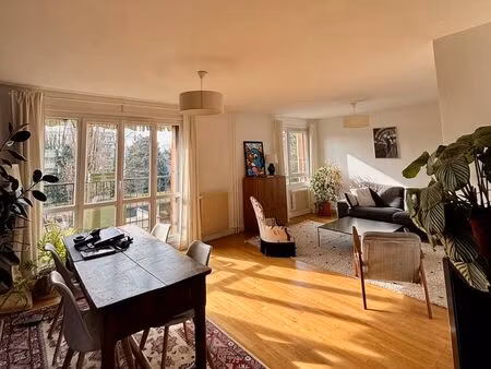 appartement t4 secteur point du jour