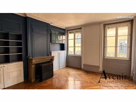 appartement 2 pièces 66 m²