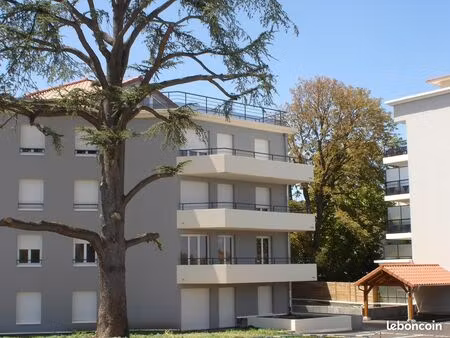 appartement 1 pièce 33 m²