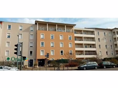 appartement 1 pièce 18 m²