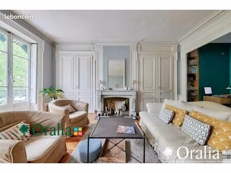 appartement 6 pièces 176 m²