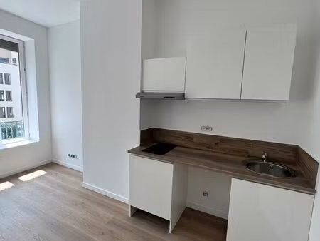 appartement t1 refait a neuf