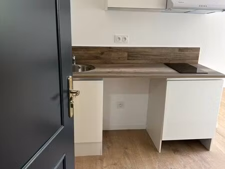 appartement t1 refait a neuf