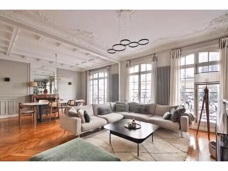 paris 17eme- pereire-laugier- superbe 4 pieces refait par architecte