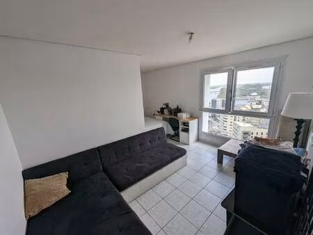 location appartement 2 pièces à nantes île de nantes (44000) : à louer 2 pièces / 34m² nan