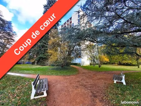 appartement 3 pièces 77 m²