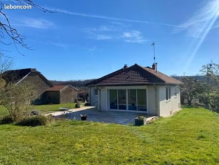 maison 6 pièces 156 m²