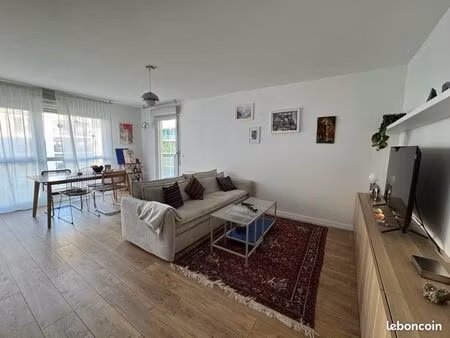 location appartement meublé lumineux