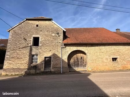 ferme 3 pièces 135 m²