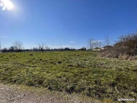 terrain 1096 m² essertenne et cecey