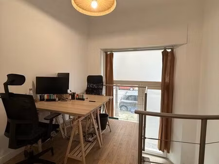 location d'un poste de travail / bureau