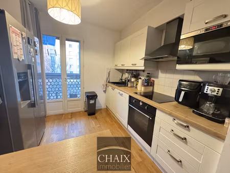 bel appartement t3 prêt à vivre  lumineux et avec parking