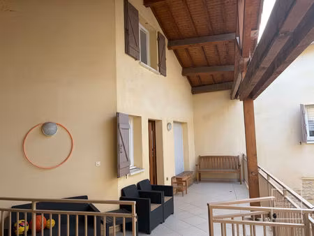 les chères - appartement 60m² utile  en centre ville