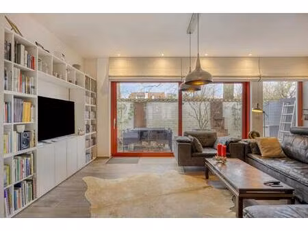 uitgeruste herenwoning met 3 slaapkamers in de brugse stad