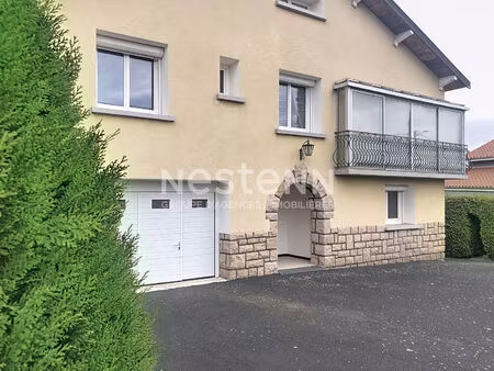 proche centre montfaucon maison traditionnelle de 110 m2 environ avec terrain plat et gara