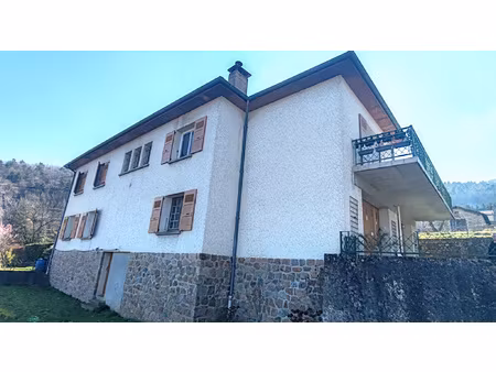 grande villa (2 habitations) / 07270 le crestet