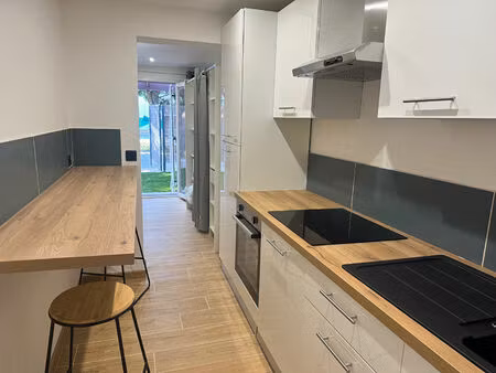 t1 meuble eguilles terrasse parking