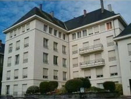 location garage 12 m² à angers (49000)