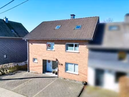 spacieuse maison à vendre dans un quartier calme de nidrum !