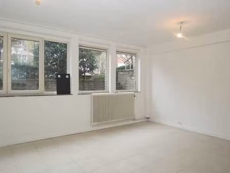 studio à proximité de l'ulb.