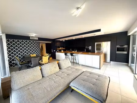 vente commerce 3 pièces 90 m² puget-sur-argens (83480)