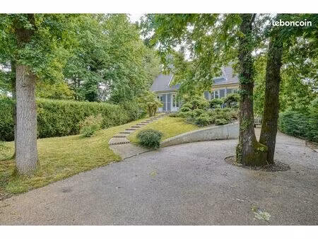 maison familiale - quartier calme - le plessis trévise