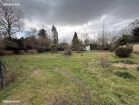 terrain à bâtir en centre-ville de la flèche