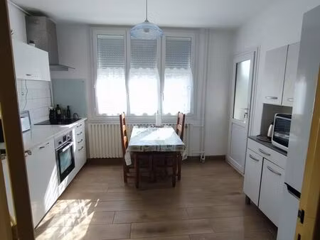 magnifique 3 pièces 66m² meublé  très calme  belle terrasse  place de parking et cave