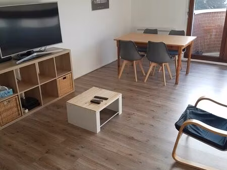location t2 meublé lille