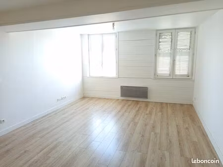 t3 centre ville de luçon