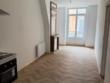 appartement t2 bis - centre ville