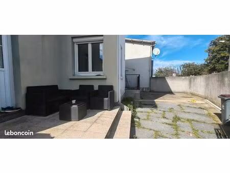 appartement t3 avec terrasse