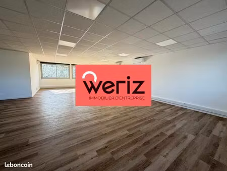 bureaux 292 m²
