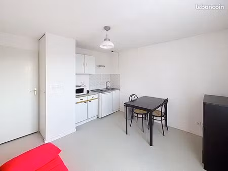 studio 1 pièce 19 m²