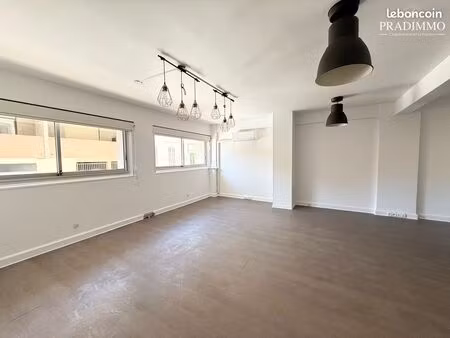 local commercial 63 m² marseille