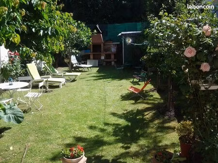 location chambre colombes vue jardin