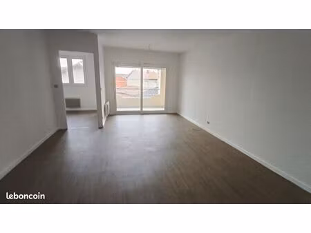 appartement 2 pièces 67 m²
