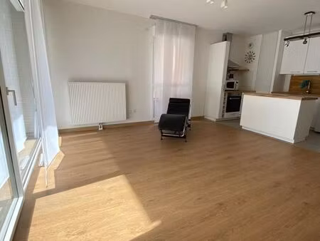 appartement 3 pièces 68 m²