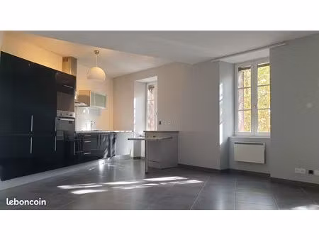 t3 meublé 69 m² – centre-ville rodez