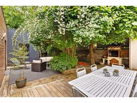 vente maison à nantes saint-jacques (44000) : à vendre / 240m² nantes saint-jacques