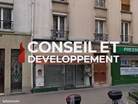 boutique 35 m² paris