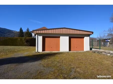 parking/box 24 m² scionzier