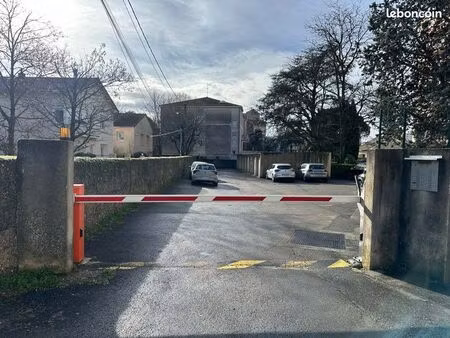 vente garage valence