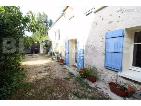 maison 6 pièces 145 m²