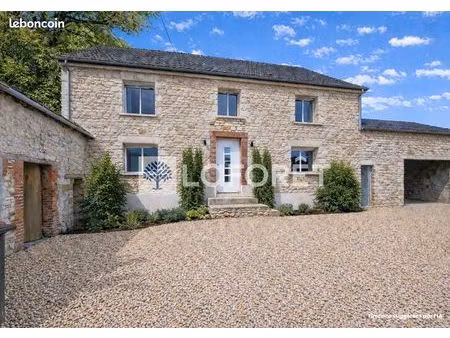 maison 6 pièces 137 m²